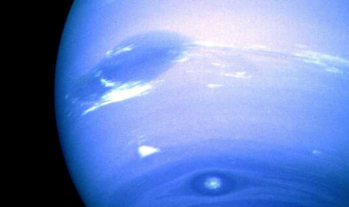 Tache sombre de Neptune